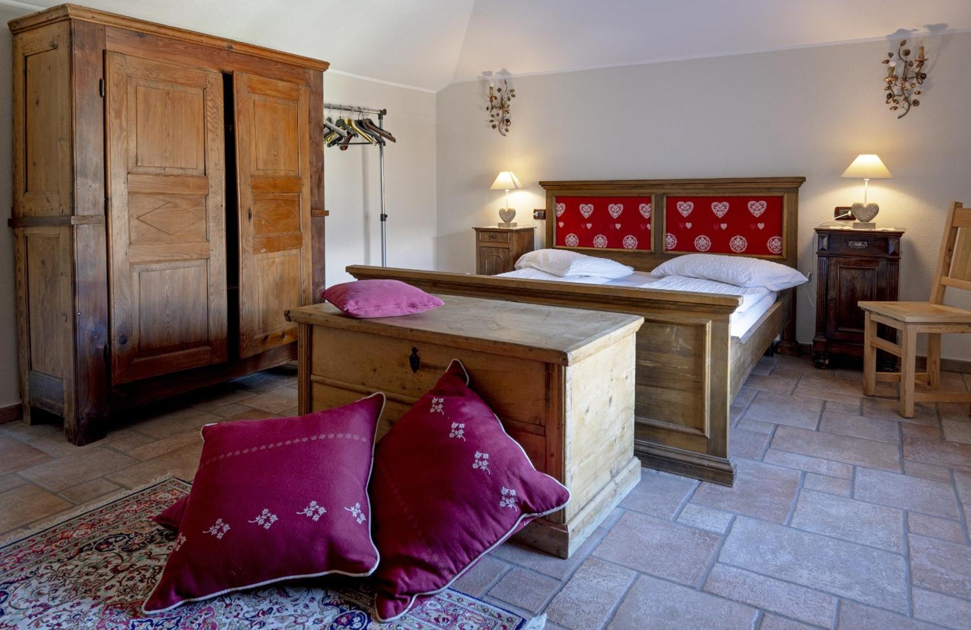 Au Petit Chevrot Aparthotel Cerise Bagian luar foto