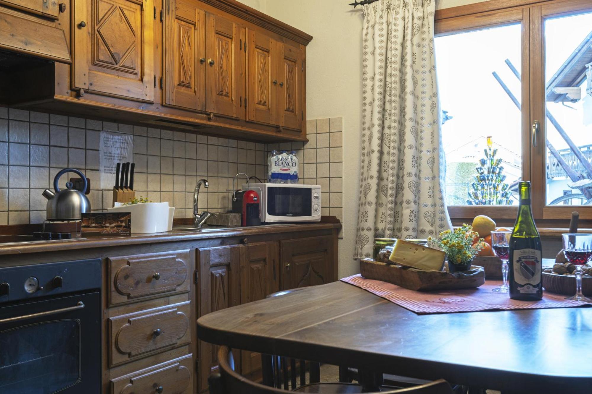 Au Petit Chevrot Aparthotel Cerise Bagian luar foto