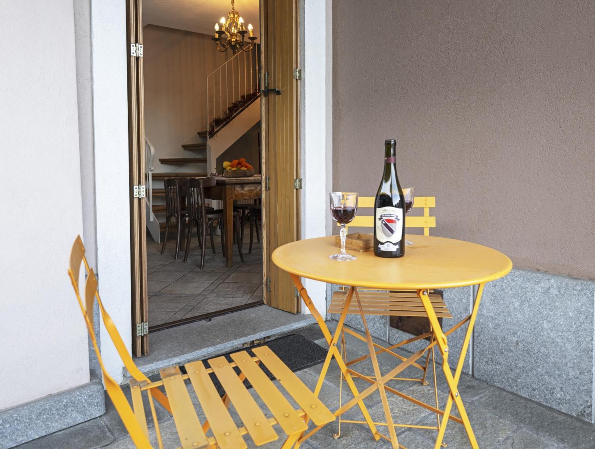 Au Petit Chevrot Aparthotel Cerise Bagian luar foto